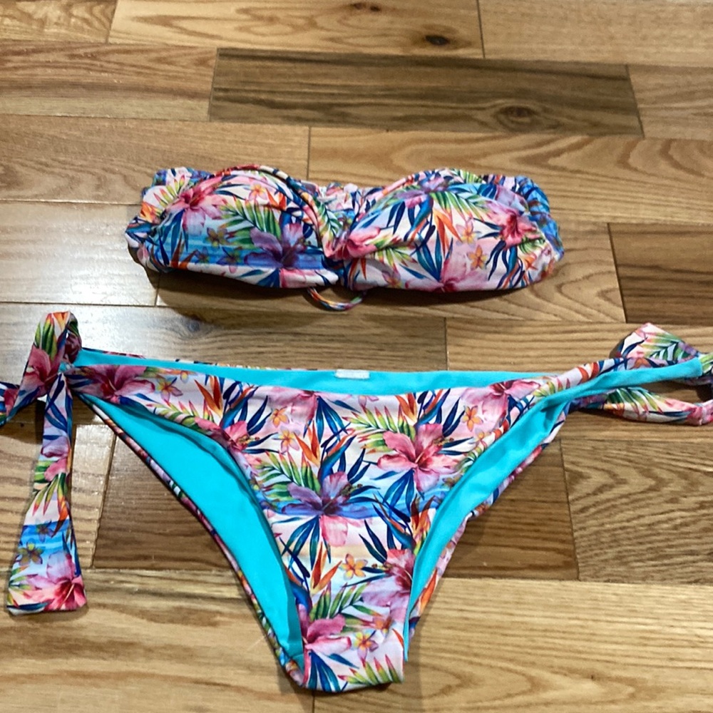 Zeraca blue and pink floral bikini